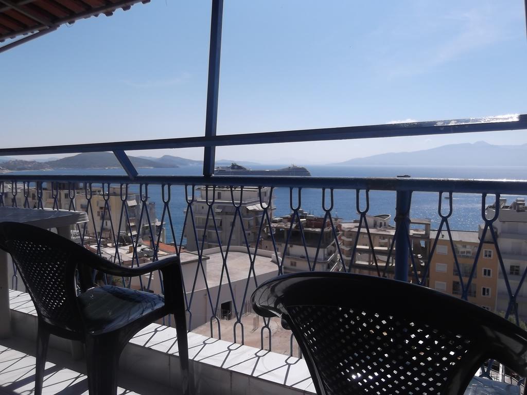 סרנדה Hotel Gjika מראה חיצוני תמונה