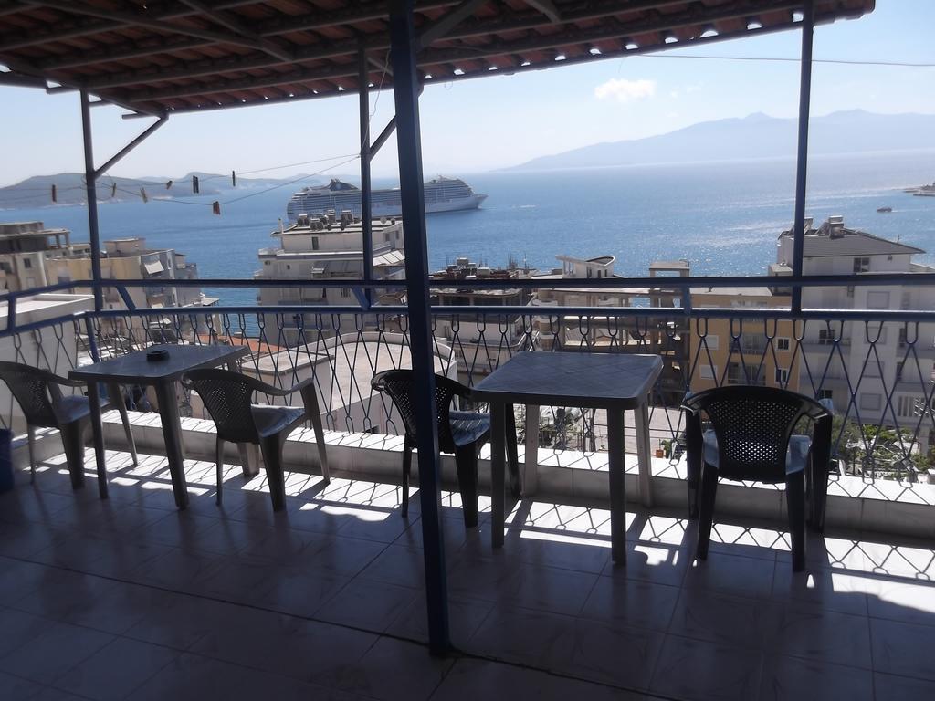 סרנדה Hotel Gjika מראה חיצוני תמונה